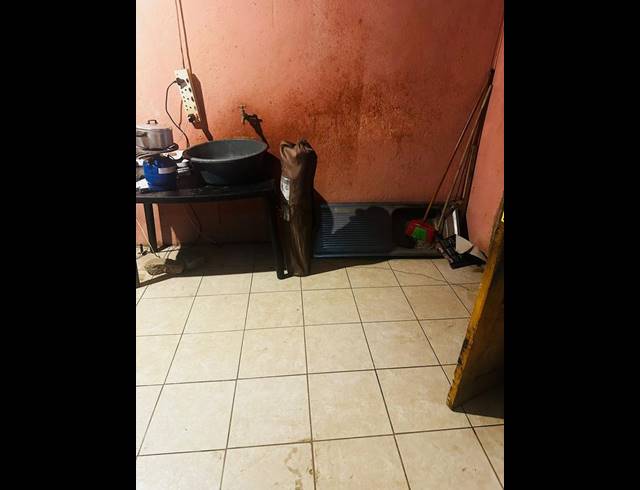 1 BEDROOM HOUSE FOR SALE IN KATLEHONG SOUTH